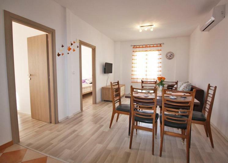 Ferienwohnung Apartman Petra Fažana Exterior foto